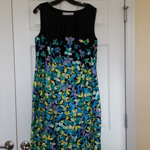 Chetta B Dresses & Skirts - NWOT Cute spring dress